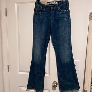 NWT GAP Women’s Flare jeans sz8
